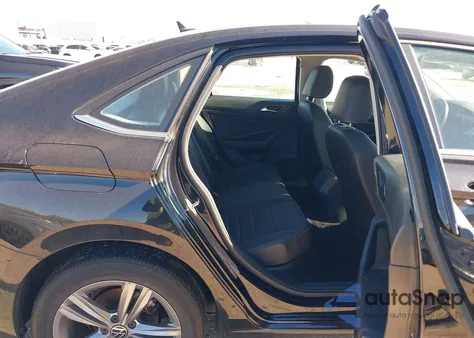 2024 Volkswagen Jetta 1.5T Se from USA, damaged, VIN 3VW7M7BU1RM000527